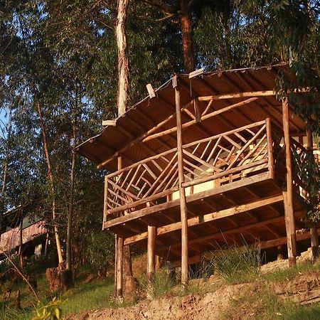 Amasiko Homestay Lake Bunyonyi Kabale Екстер'єр фото